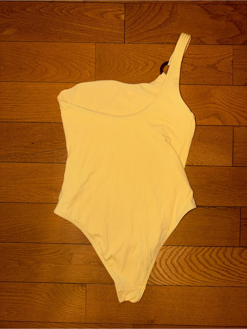 Topshop One-Shoulder Yellow Ribbed Bodysuit with Ring Strap - Picture 2 of 3
